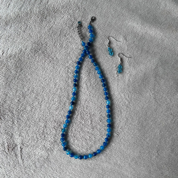 Turquoise ketting met oorbellen