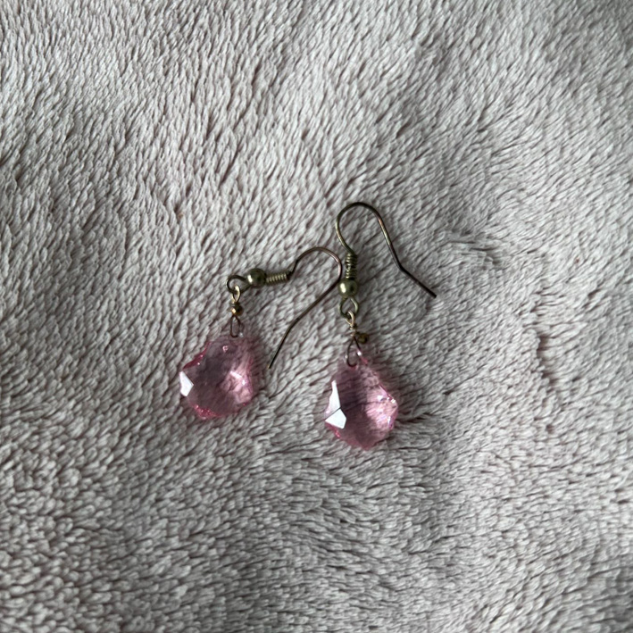 Oorbellen roze kristal